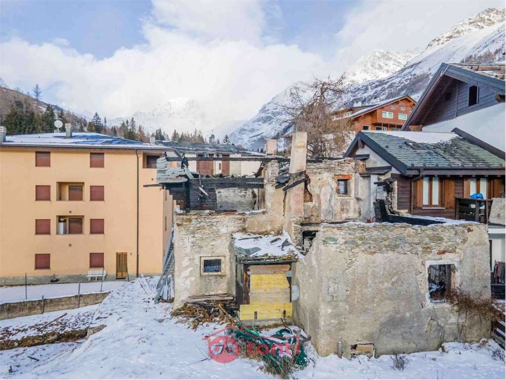 Casa indipendente a Madesimo in Via G. Carducci - Foto 4