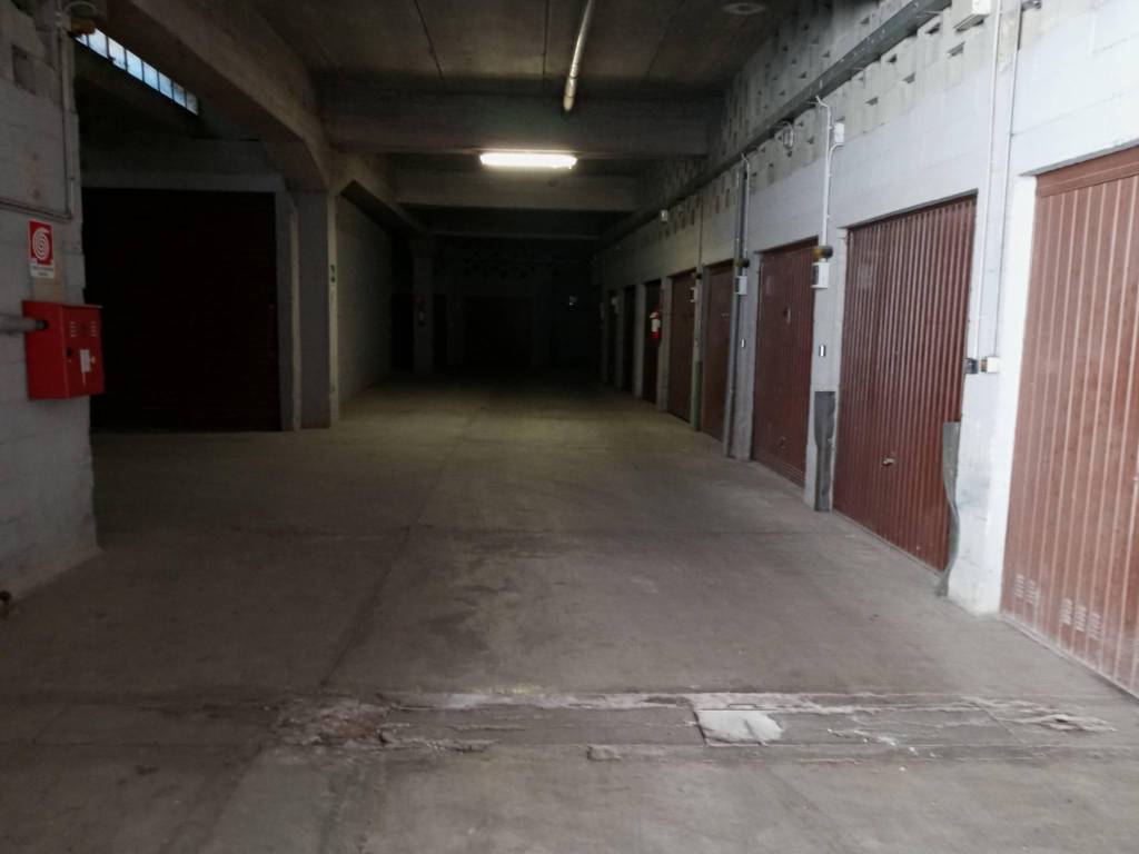 Box / garage a Alessandria in Via Giuliano Porta, 24 - Foto 2