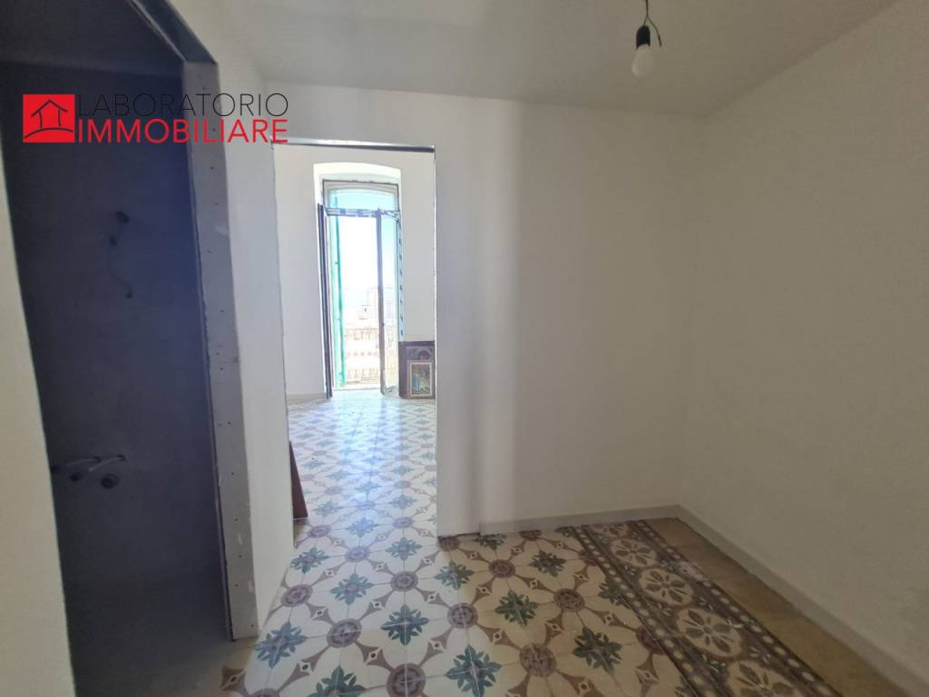 Palazzo / stabile a Leverano in Piazza Fontana - Foto 5