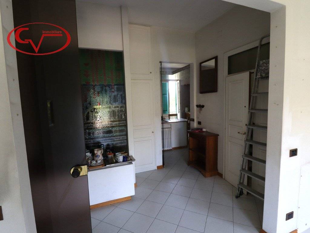 Appartamento a Montevarchi in Viale Armando Diaz - Foto 5