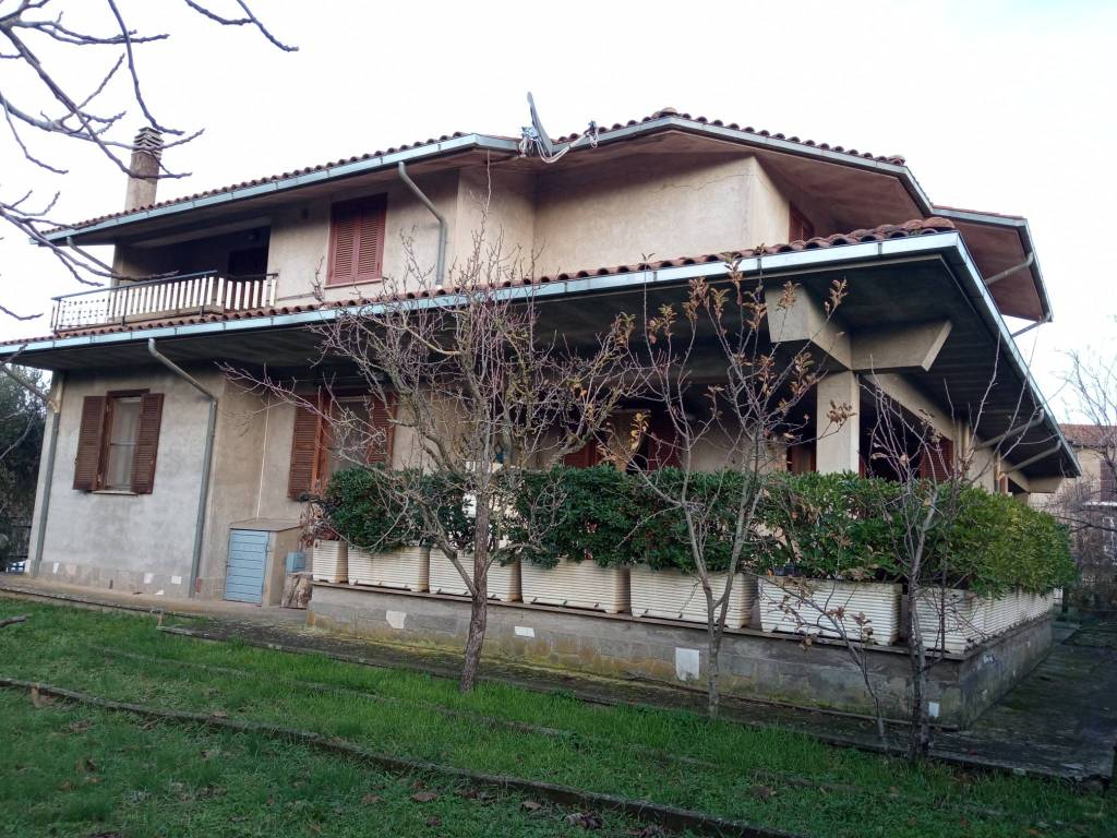 Villa a Vetralla - Foto 2