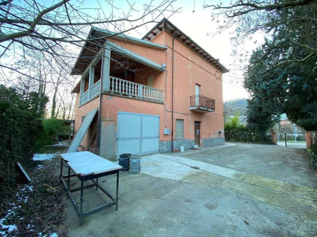 Casa indipendente a Castelvetro di modena in Via Sinistra Guerro - Foto 2