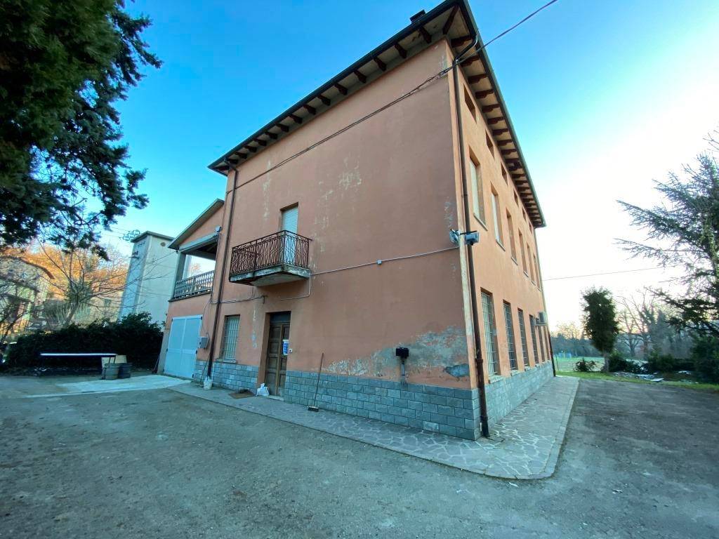 Casa indipendente a Castelvetro di modena in Via Sinistra Guerro - Foto 3