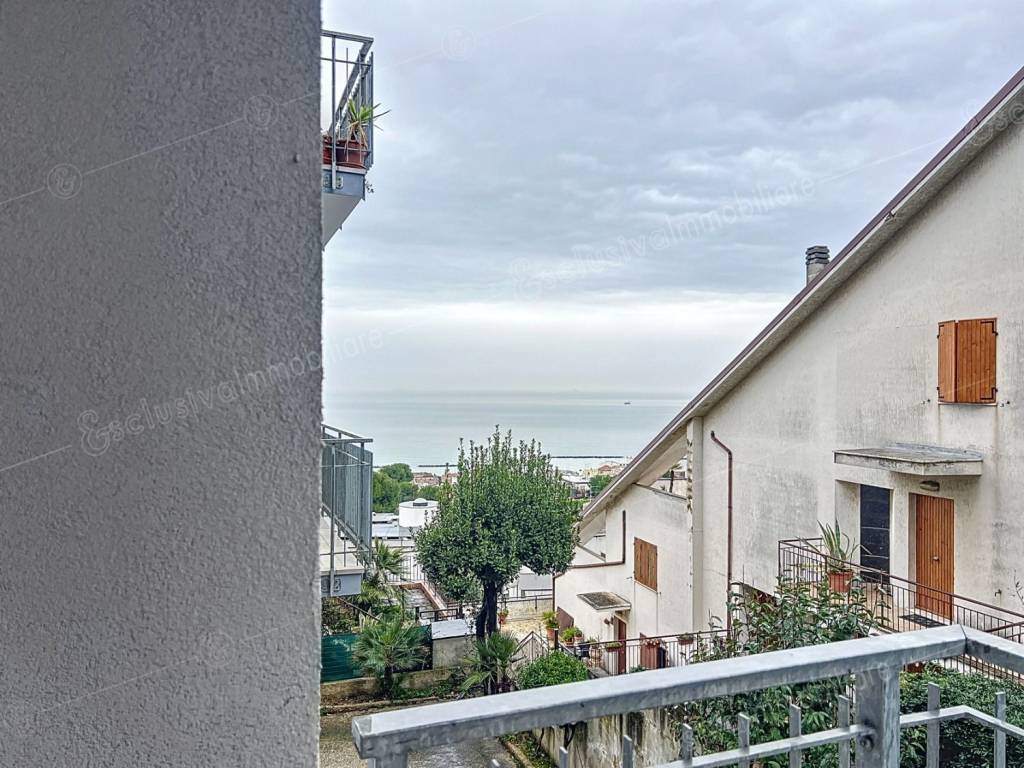 Appartamento a Falconara marittima in Via Milano, 34 - Foto 5