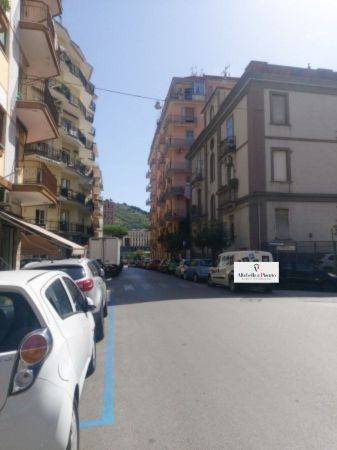Box / garage a Salerno in Via Michele Conforti - Foto 3