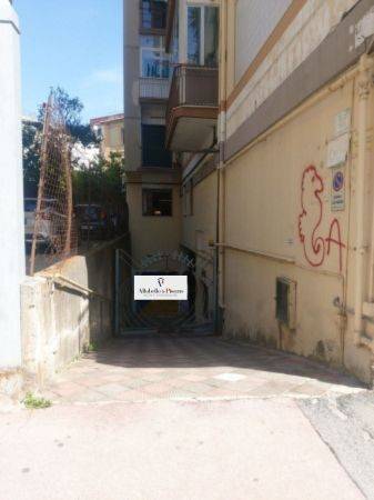Box / garage a Salerno in Via Michele Conforti - Foto 5