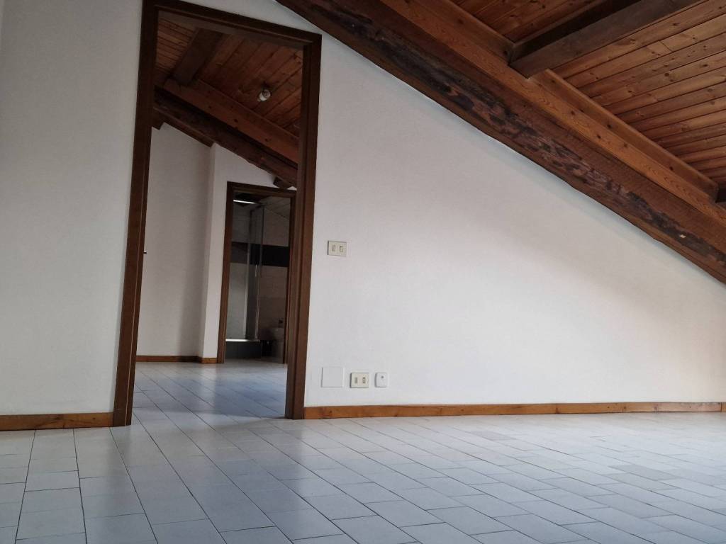 Attico / mansarda a Cantù in Via San Giuseppe - Foto 2