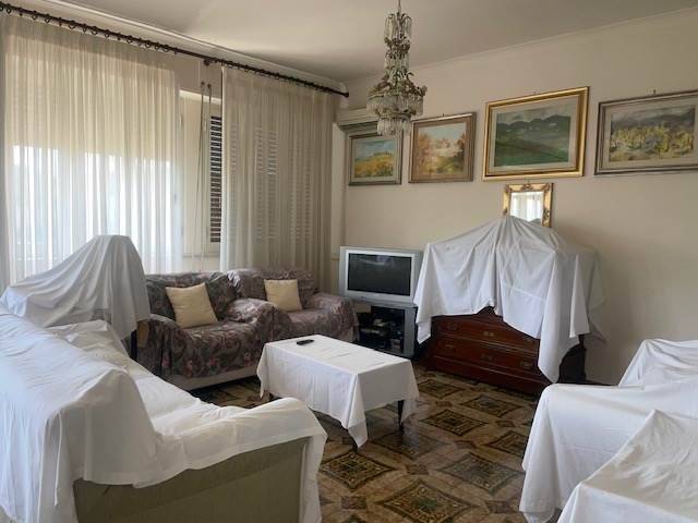 Appartamento a Cosenza in VIA DALMAZIA, 3 - Foto 2
