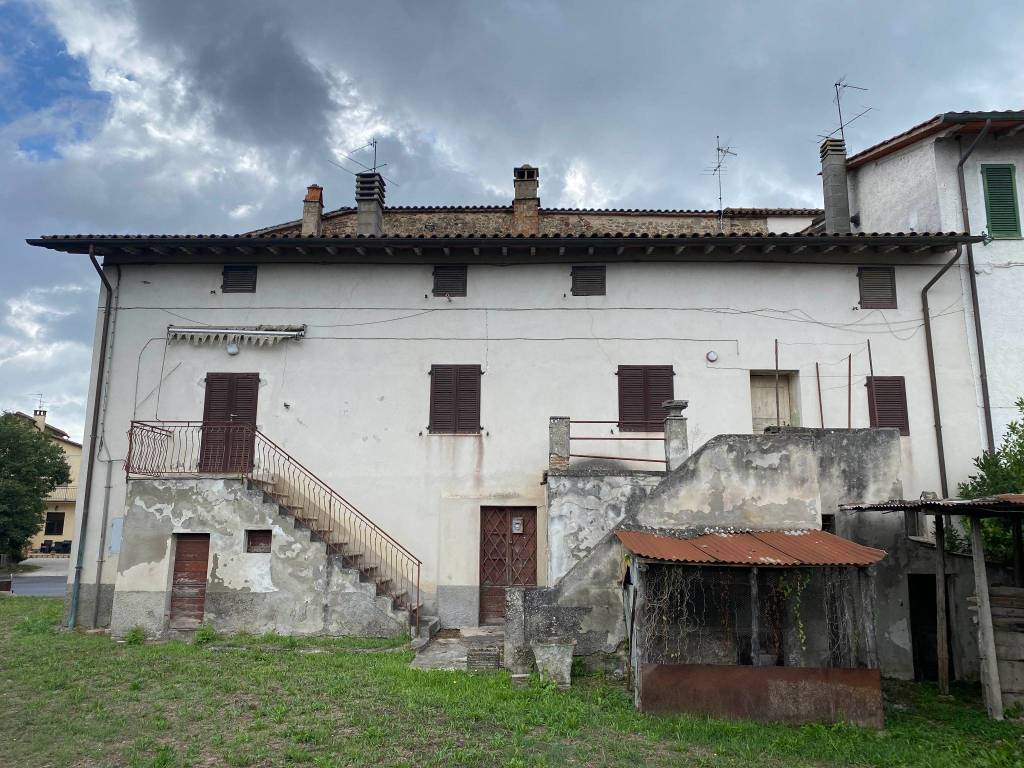 Casa indipendente a Umbertide in Via Nestore - Foto 2