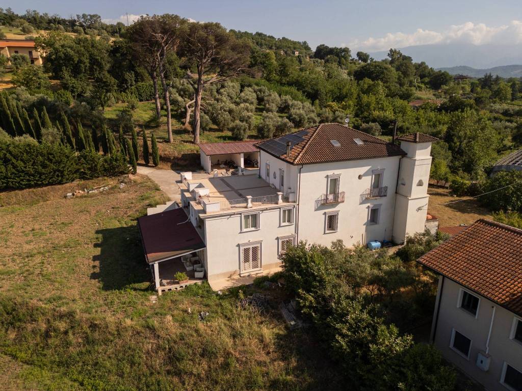 Villa a Benevento in Contrada Madonna della Salute - Foto 5