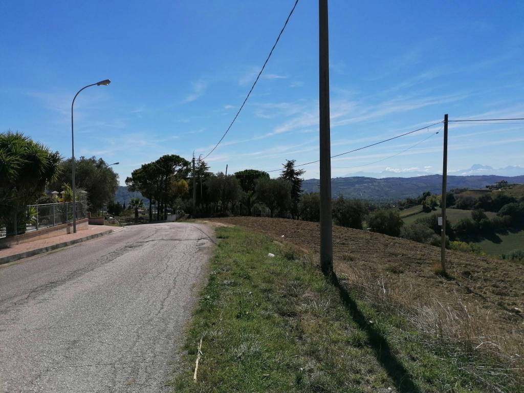 Terreno a Monsampolo del tronto in Contrada Sant'Egidio - Foto 2