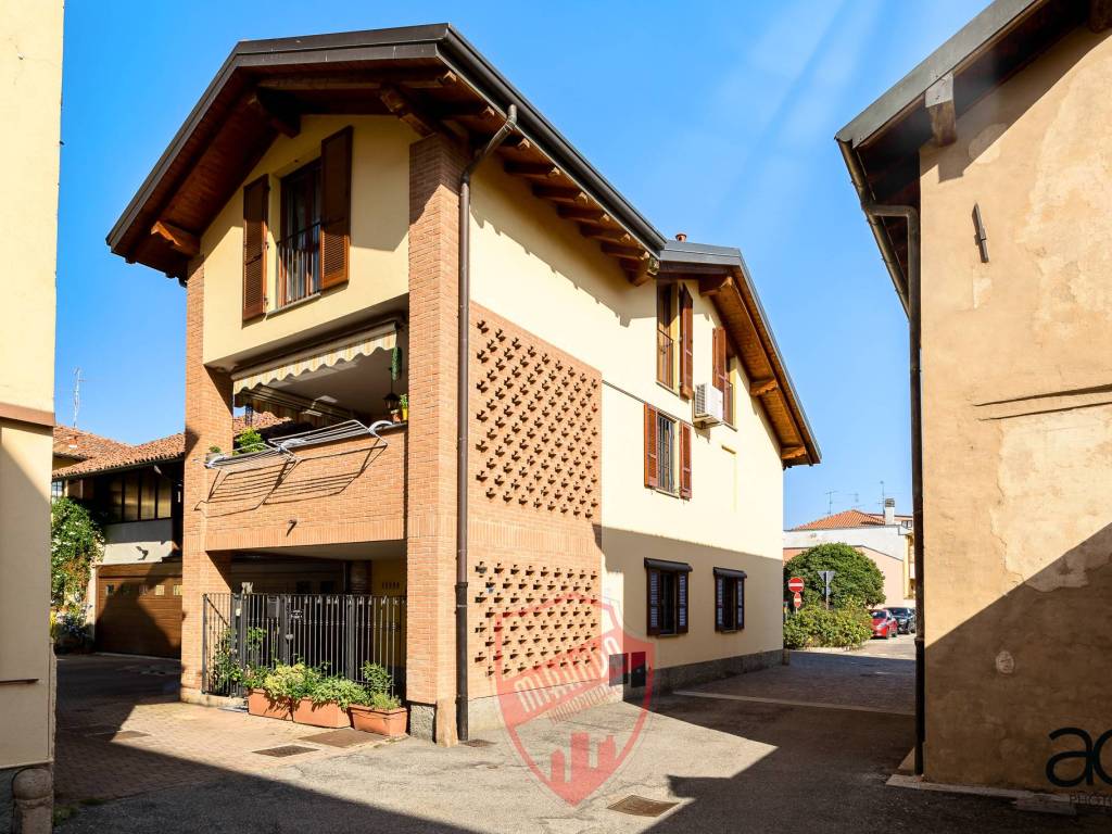 Casa indipendente a Arcore in Via Luigi Galvani - Foto 1