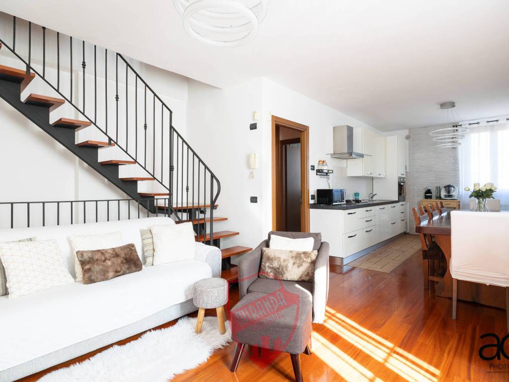 Casa indipendente a Arcore in Via Luigi Galvani - Foto 3