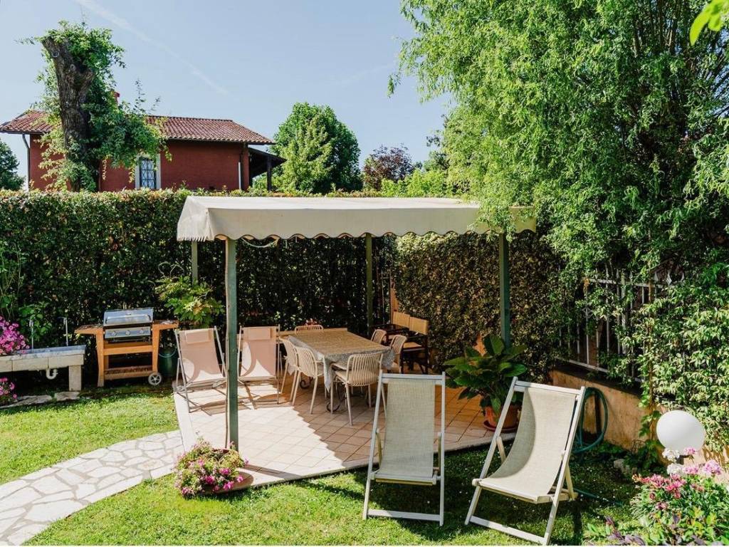 Villa a Forte dei marmi in Via Scassi Carli - Foto 4