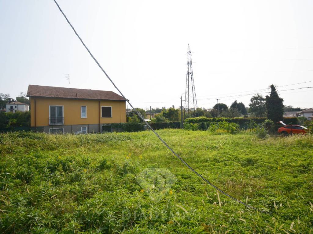 Terreno a Sumirago in Via Sandro Pertini - Foto 3