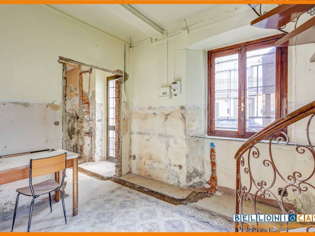 Casa indipendente a Jerago con orago in Via Alessandro Volta - Foto 3