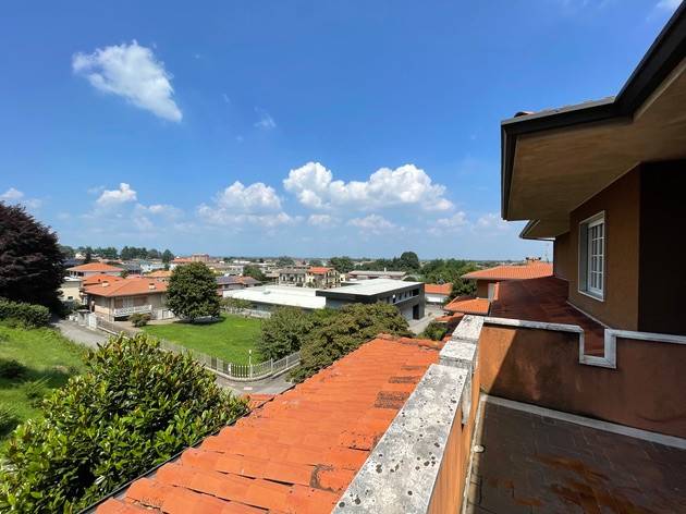 Appartamento a Oleggio in Via Novara, 96 - Foto 3