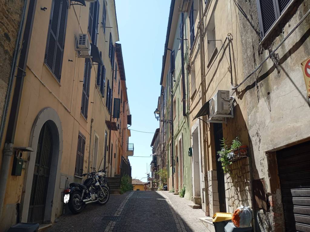 Casa indipendente a Frosinone in Corso della Repubblica - Foto 3
