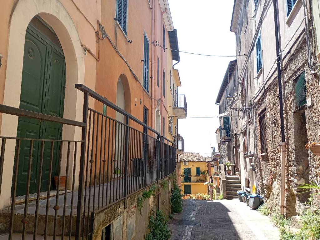 Casa indipendente a Frosinone in Corso della Repubblica - Foto 4