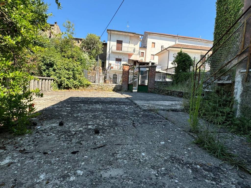 Casa indipendente a Isola del liri in Via Tombe, 20 - Foto 4