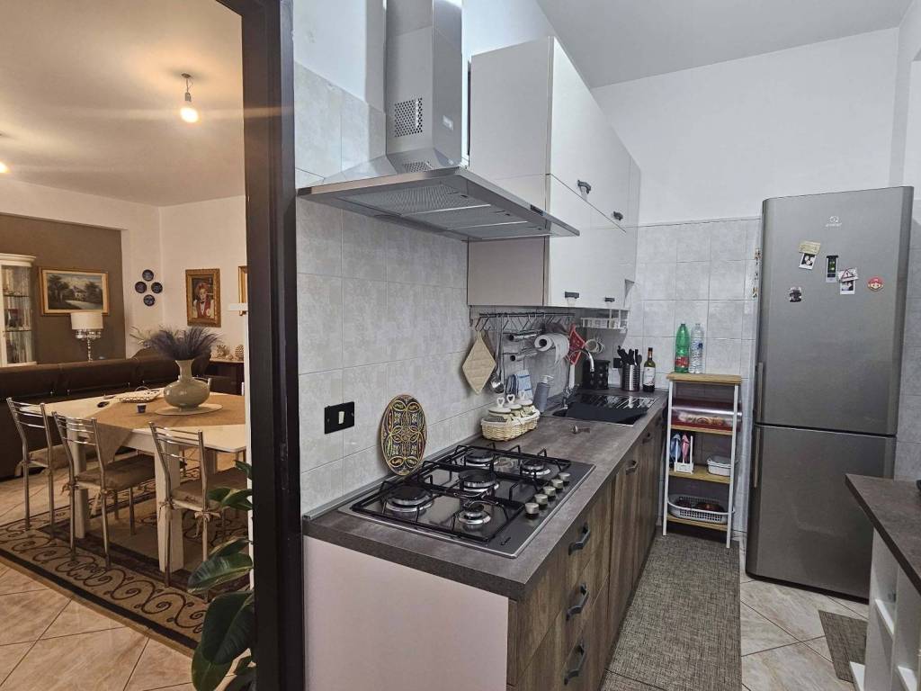 Casa indipendente a Vittoria in Via Fratelli Bandiera - Foto 4