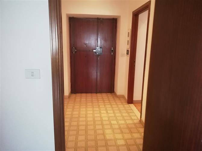 Appartamento a Frosinone in Via Licinio Refice - Foto 4