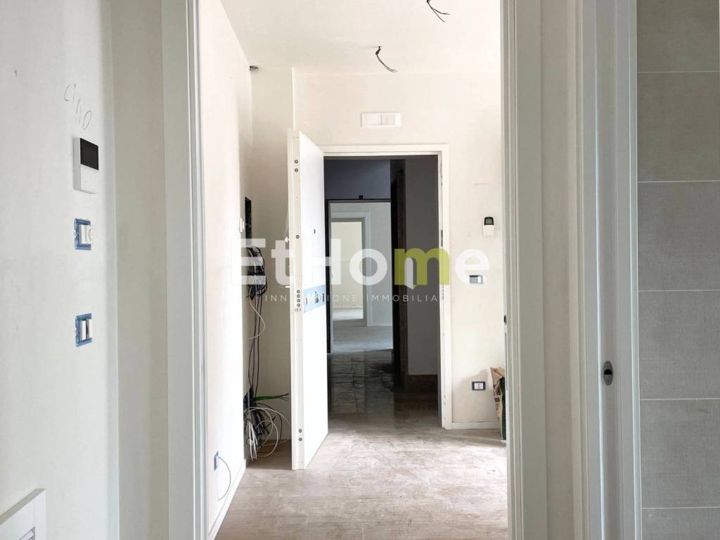 Appartamento a Trani in Via Vittorio Malcangi - Foto 5