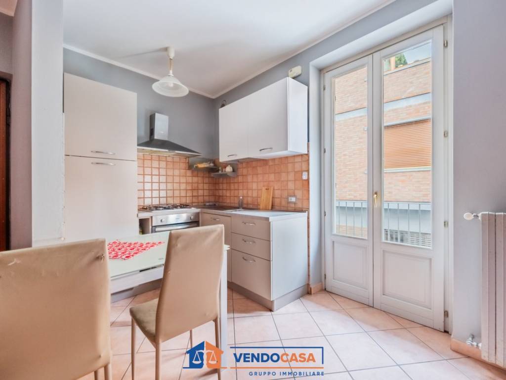 Appartamento a Dogliani in Piazza Gorizia, 1 - Foto 5