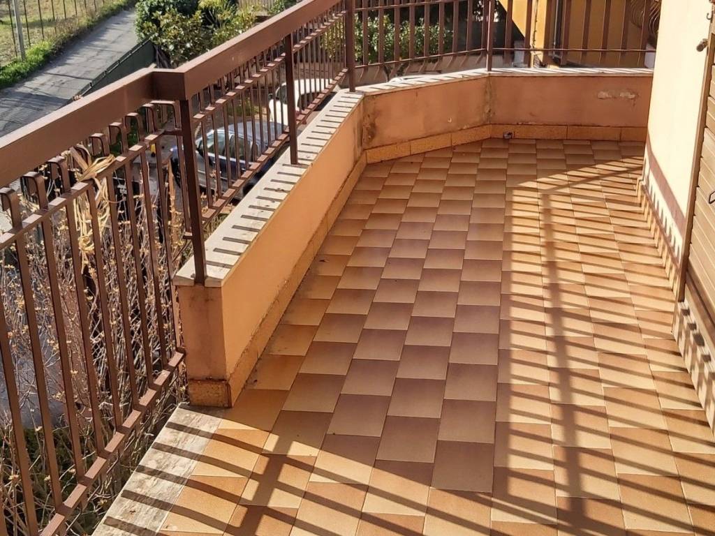 Appartamento a Lamezia terme in Via Aurelio Cassiodoro, 7 - Foto 2