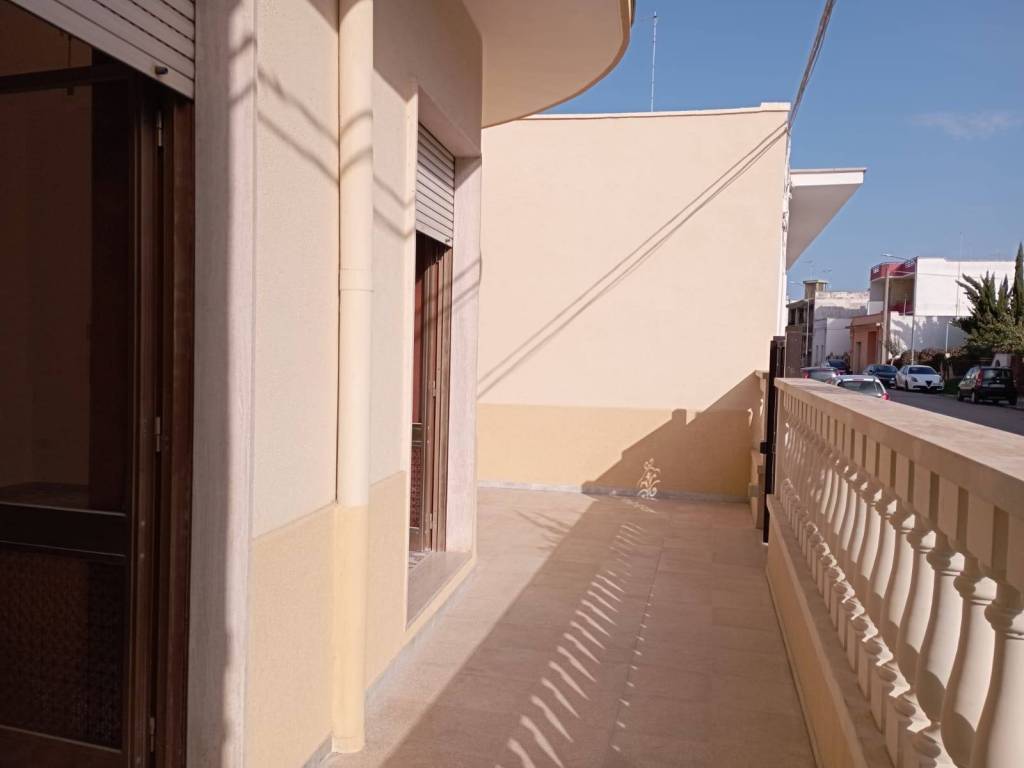 Villa a Salice salentino in Via Gastone Valente, 28 - Foto 4
