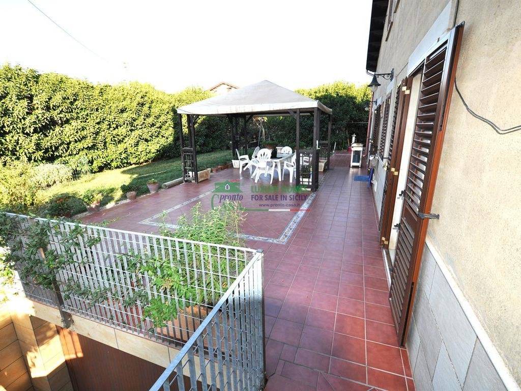 Villa a Ragusa in VIA CIMILLA' - Foto 1