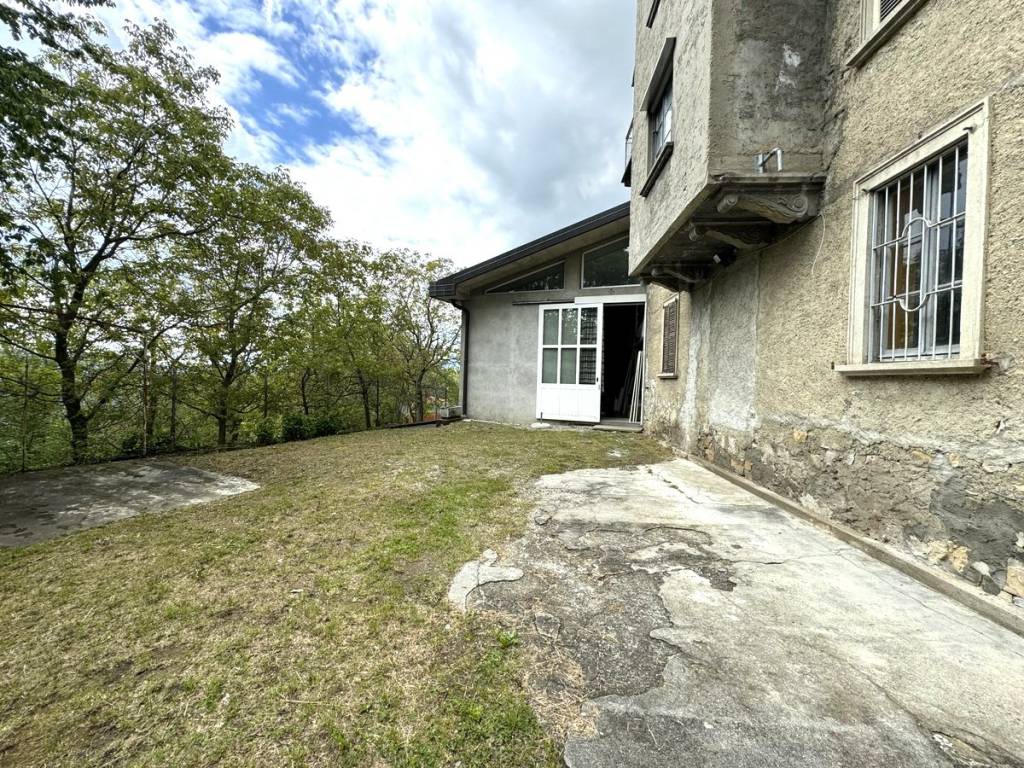 Palazzo / stabile a Carenno - Foto 2