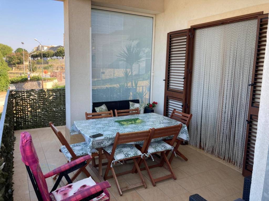 Appartamento a Ceglie messapica in VIA BEATO ANGELICO - Foto 5