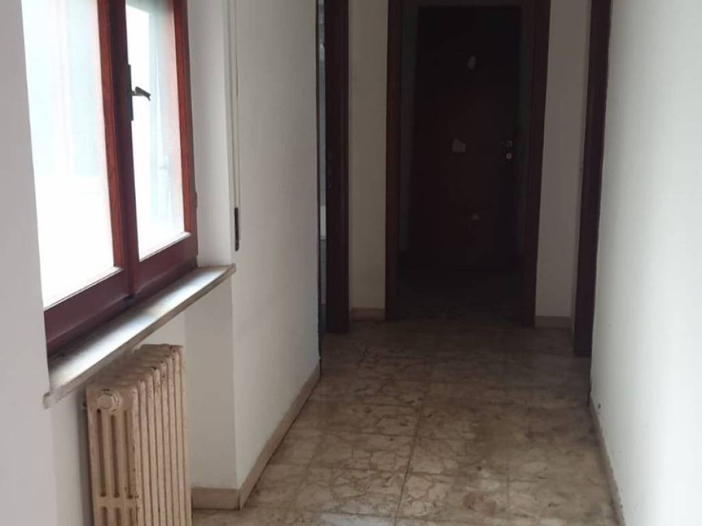 Appartamento a Civitanova marche in Via Cesare Battisti - Foto 4