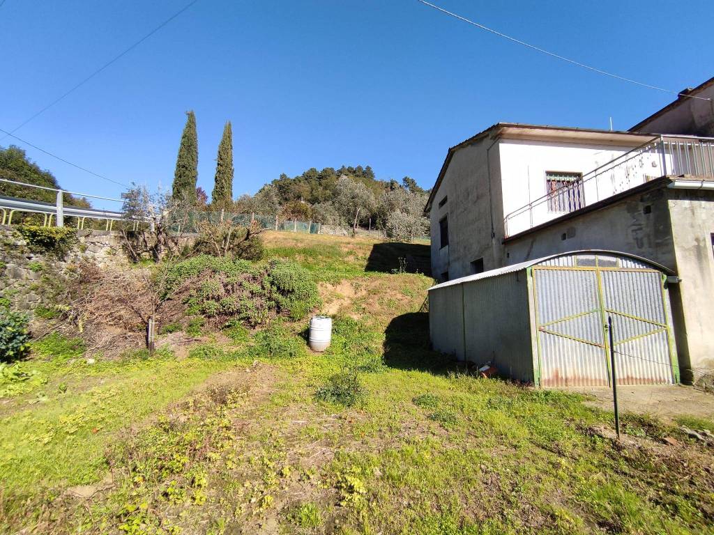 Casa indipendente a Pistoia in Strada Provinciale Pistoia Femminamorta - Foto 3