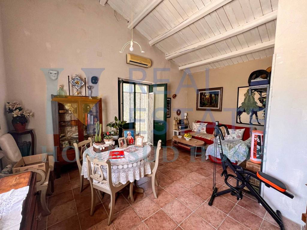 Villa a Palazzolo acreide in Via Roma - Foto 4