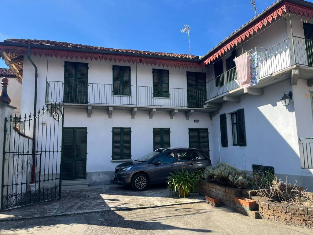 Casa indipendente a Pino d'asti in Vicolo Berra, 7 - Foto 2