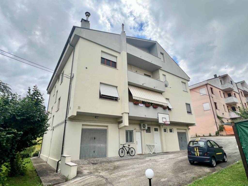Appartamento a Fabriano in VIA SERRALOGGIA, 158 - Foto 5