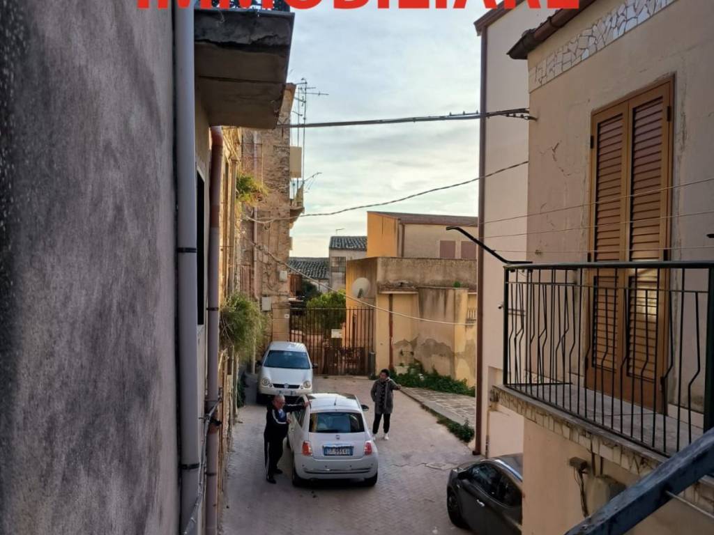 Appartamento a Caltanissetta in Via Blandino, 36 - Foto 3