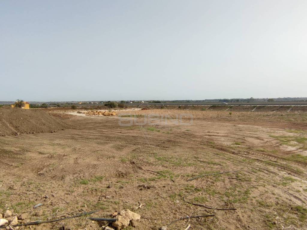 Terreno a Siracusa in CONTRADA FONATANA MORTELLA - Foto 3