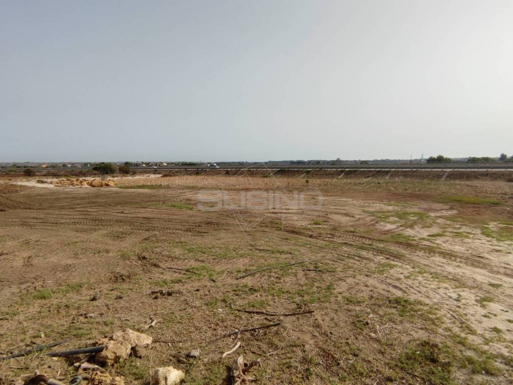 Terreno a Siracusa in CONTRADA FONATANA MORTELLA - Foto 5