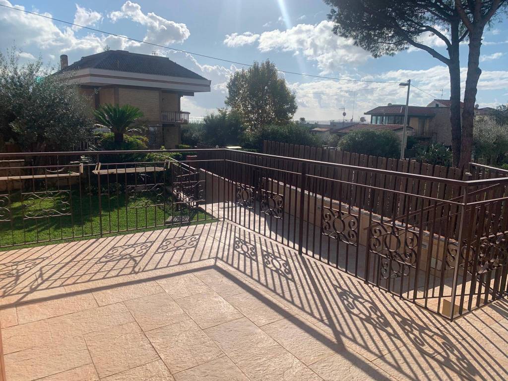 Villa a Formia in Via Vindicio, 30 - Foto 2