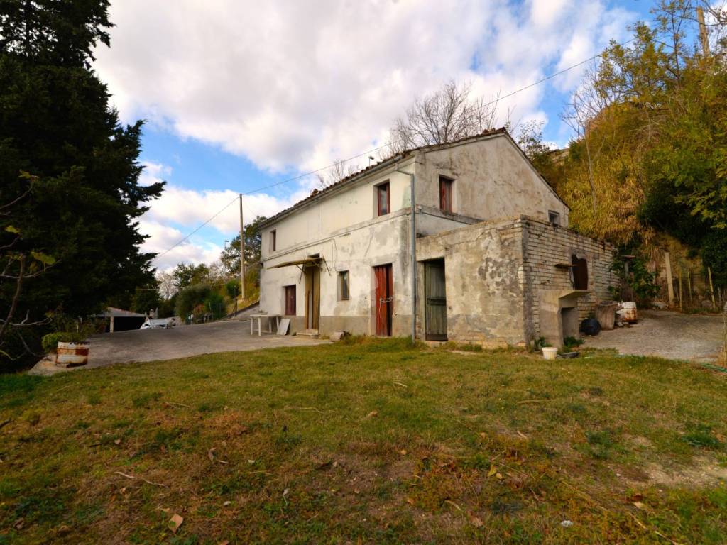 Rustico / casale a Corridonia in Via Antonio da Montolmo, 151 - Foto 4