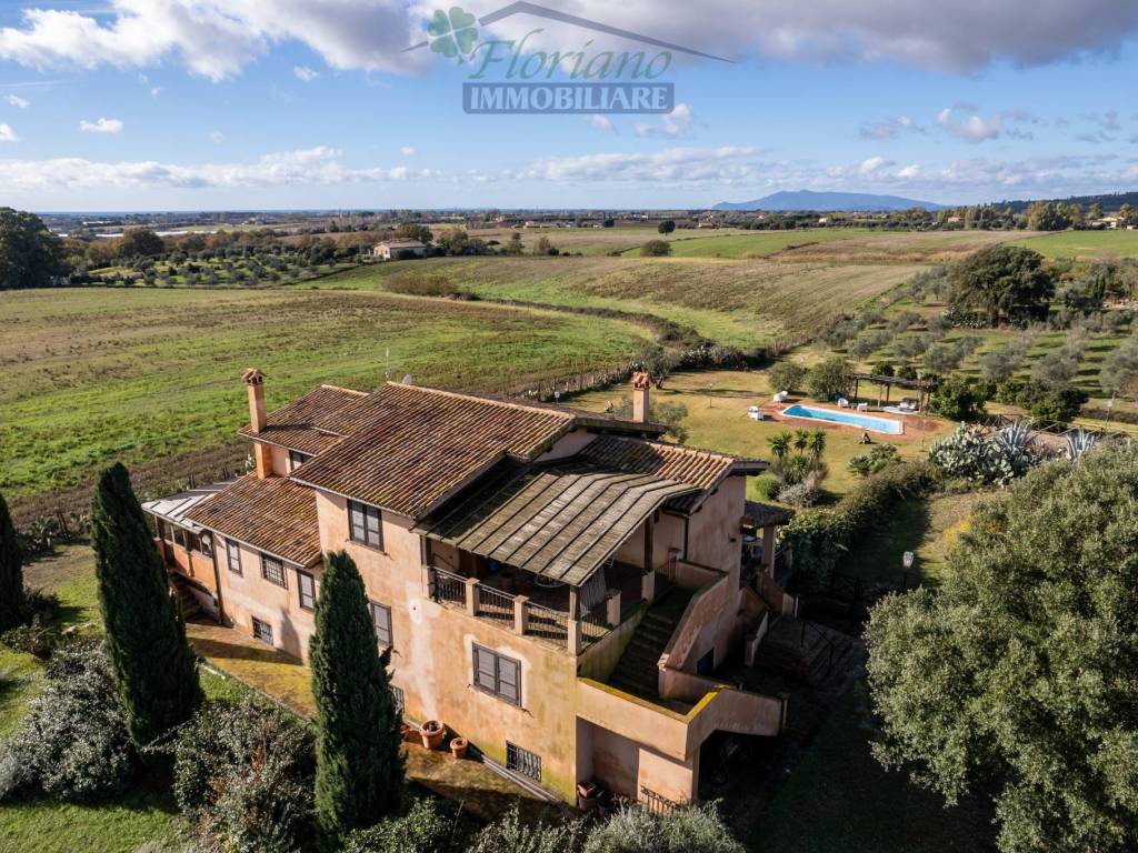 Villa a Montalto di castro in Località Belvedere - Foto 2