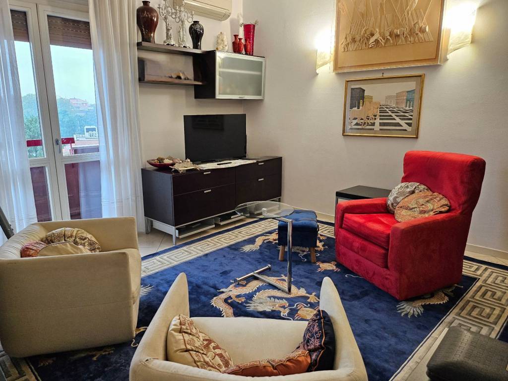 Appartamento a Saronno in Via Silvio Pellico - Foto 2