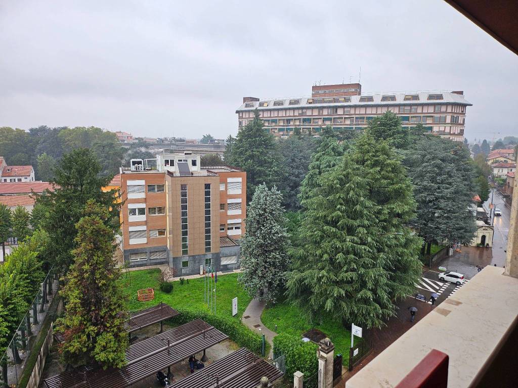 Appartamento a Saronno in Via Silvio Pellico - Foto 3