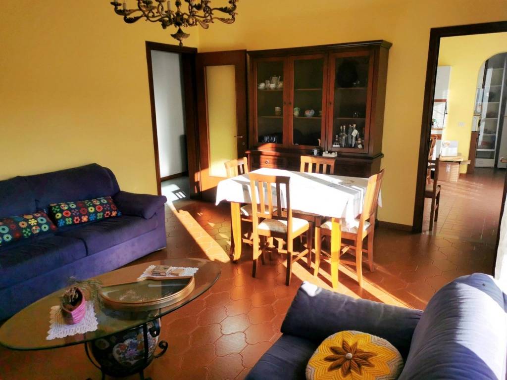 Villa a Cuasso al monte in Via Garibaldi in Borgnana, 19 - Foto 4