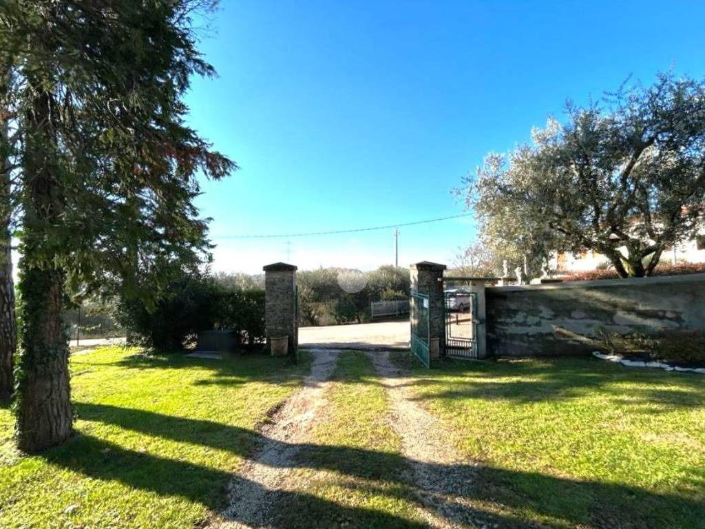 Casa indipendente a Creazzo in Viale Italia, 16 - Foto 2