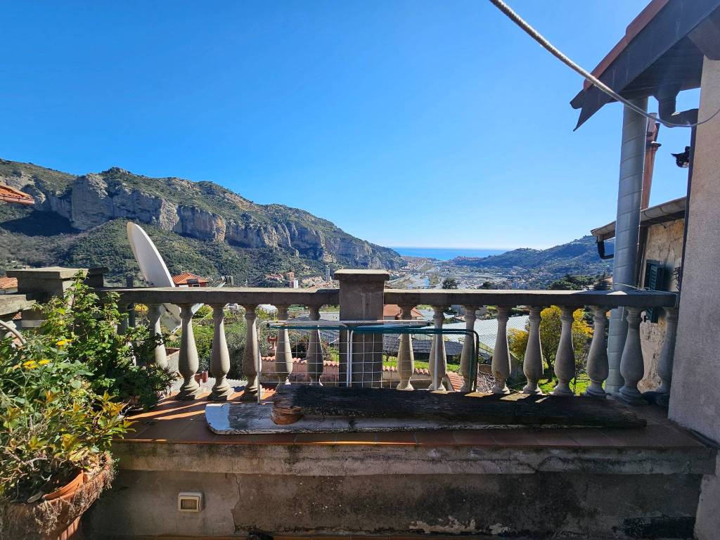 Appartamento a Ventimiglia in Via Ciappin - Foto 5