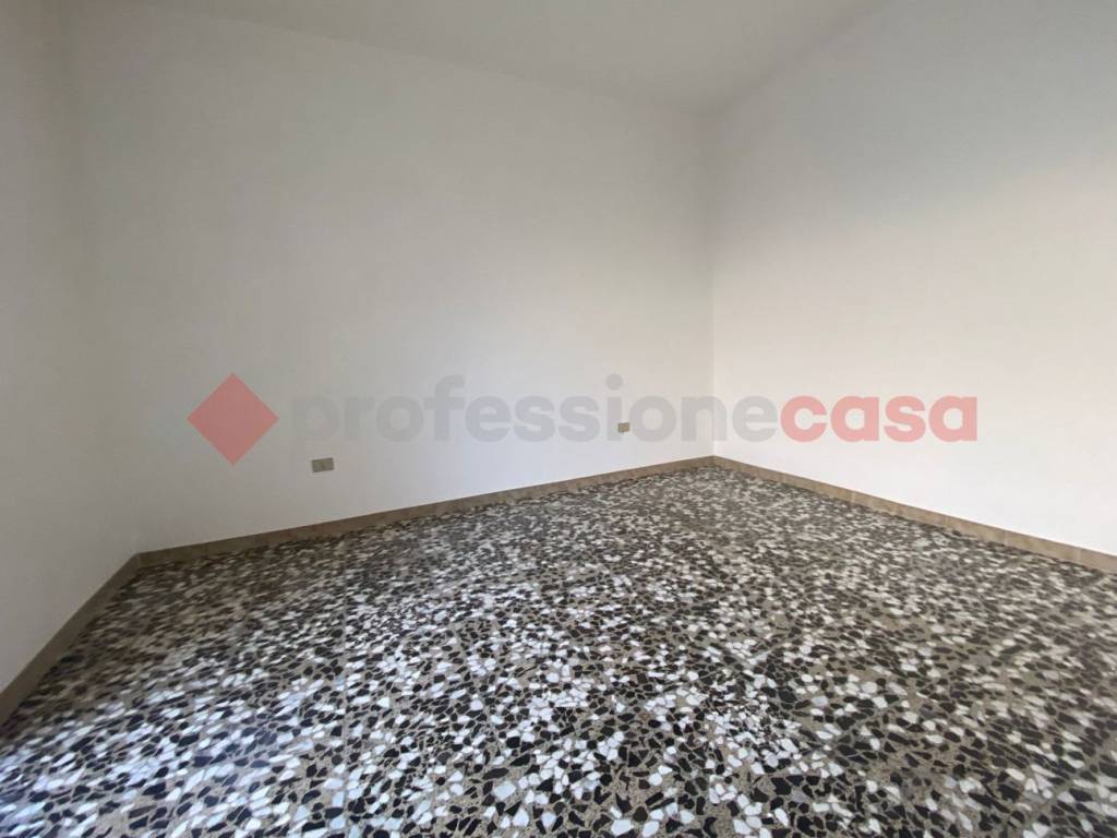 Appartamento a Manduria in Via Raimondo Orsini, 3 - Foto 5